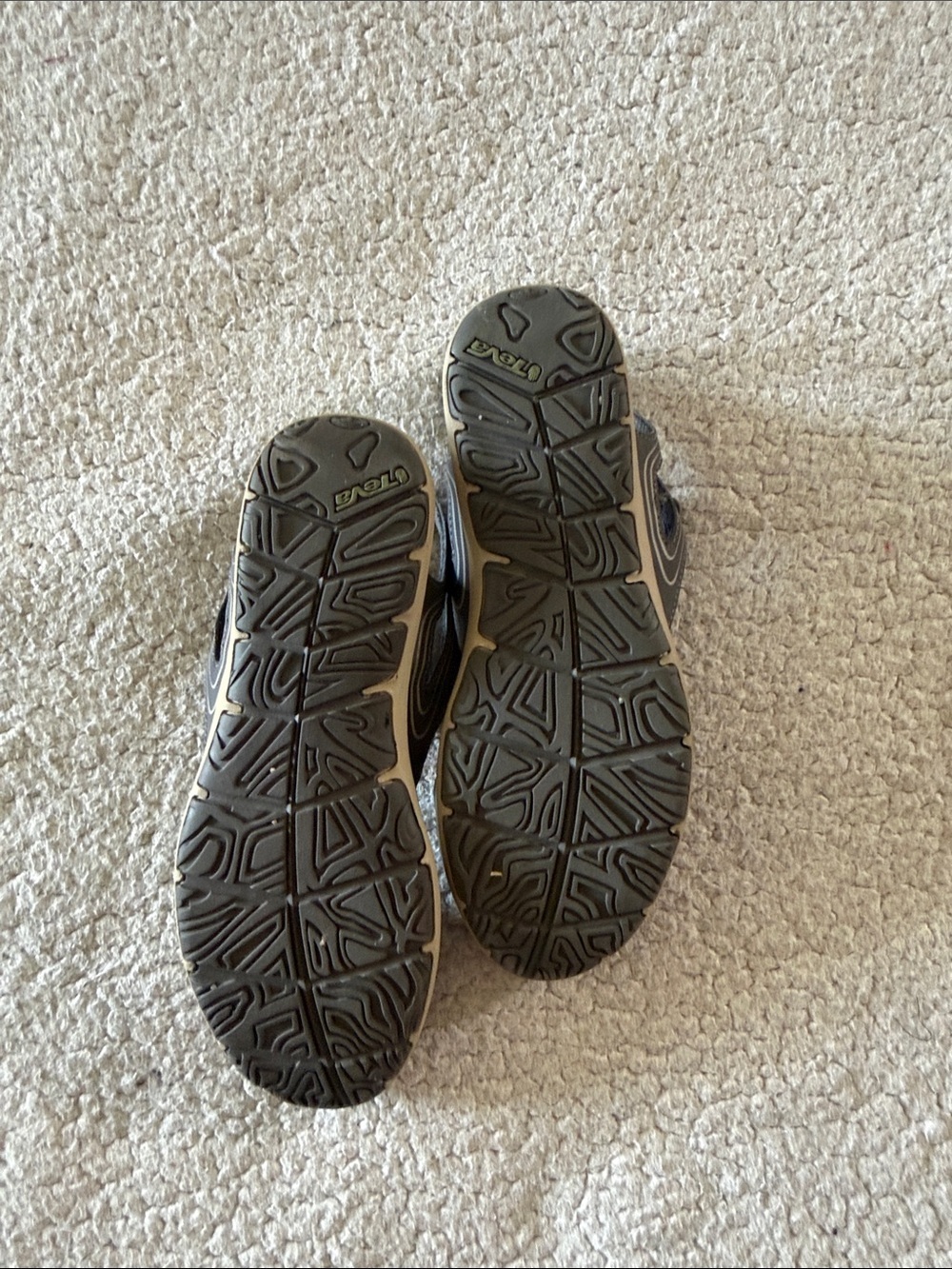 Teva Women's Olive Green and Gray Sport Sandals 9.5 - Picture 5 of 6